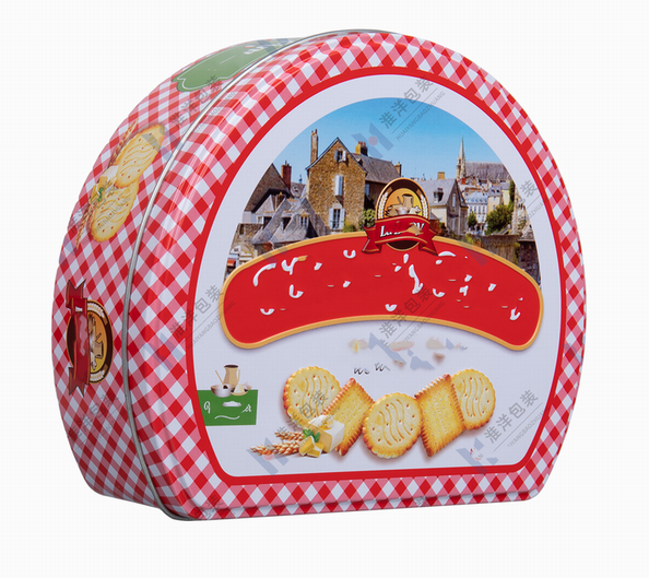arched cookie tin with picnic style artwork